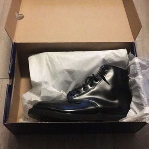 bates chukka